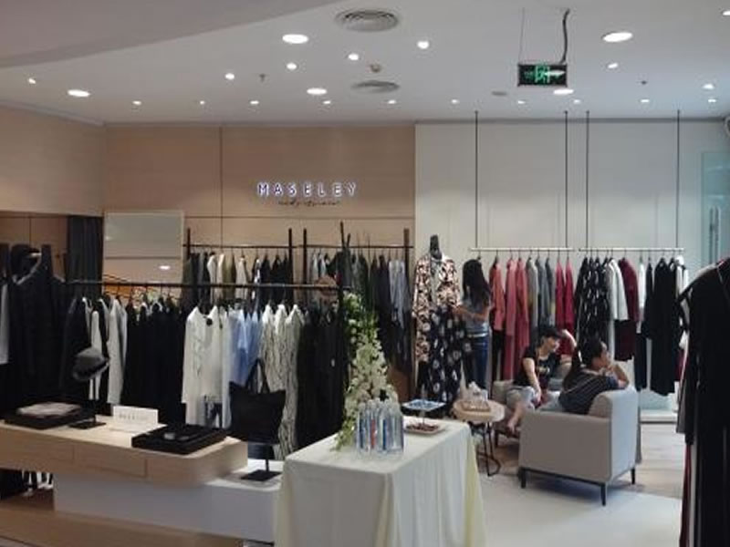 展柜設(shè)計(jì)：匠心獨(dú)運(yùn)，展現(xiàn)藝術(shù)之美