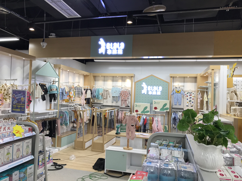 重慶的展柜，確實好！